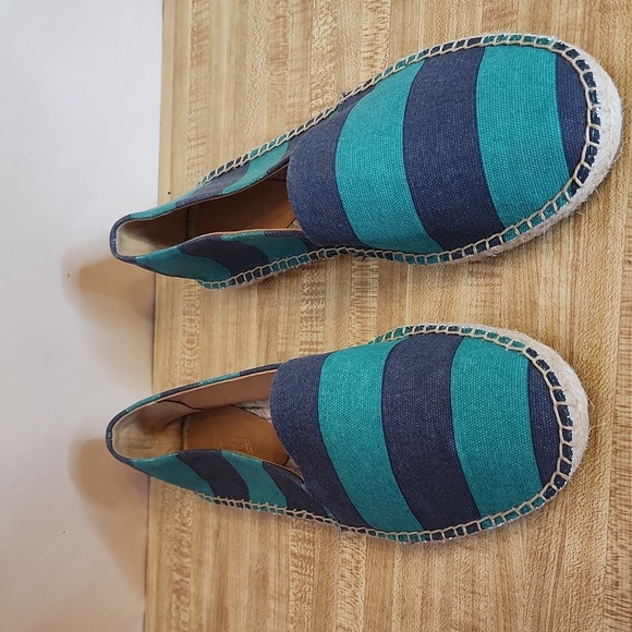 J. CREW Striped Canvas Slip on Espadrille Flats - Blue and Teal, size 10 - Picture 2 of 11